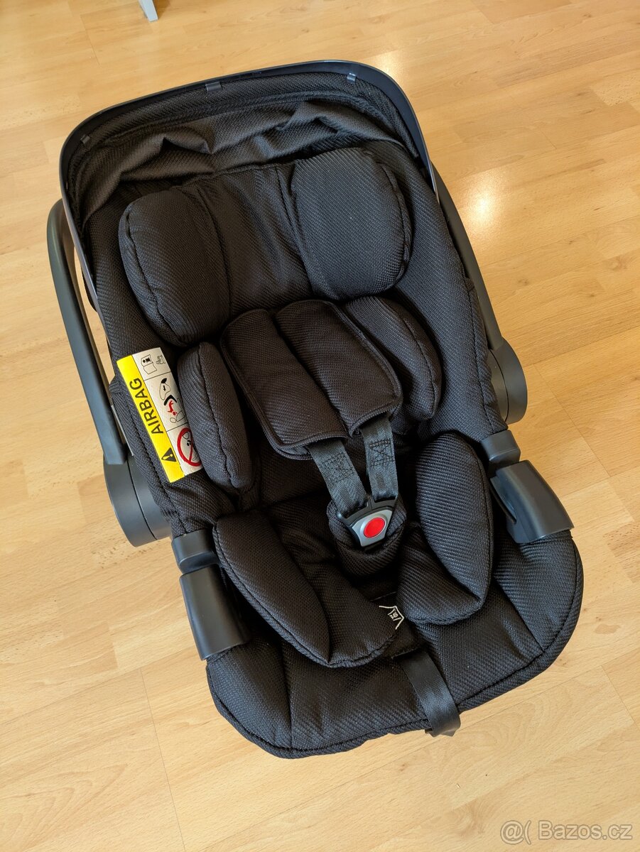 Autosedačka vajíčko Moon Pixel s bází Isofix a adaptéry - 2