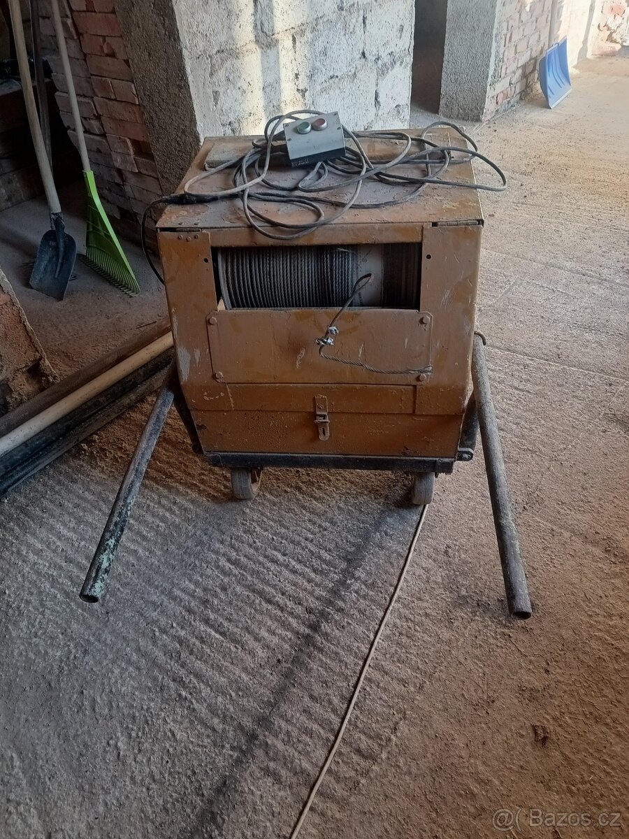 Stavební výtah (vrátek) - 2