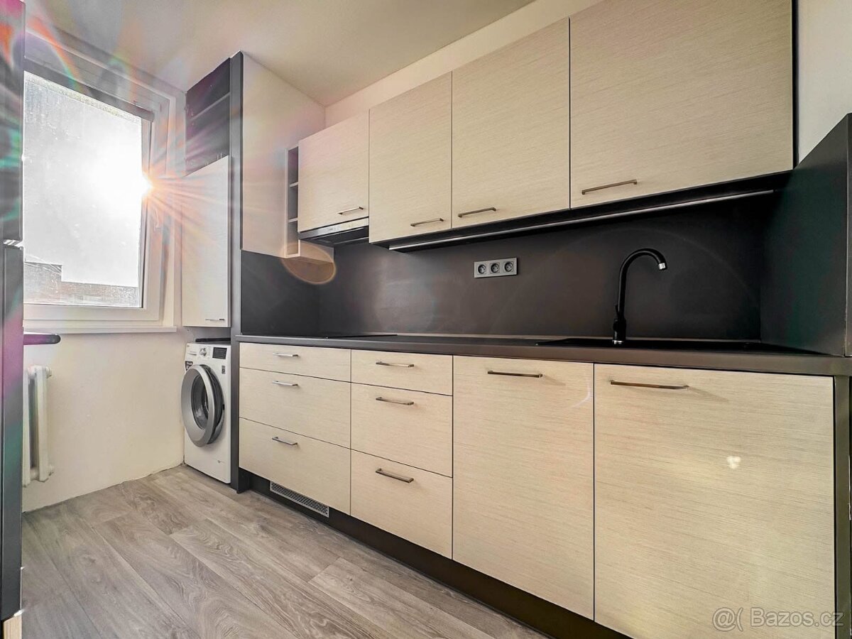 NA PRONÁJEM - 2+1 ZLÍN - 2