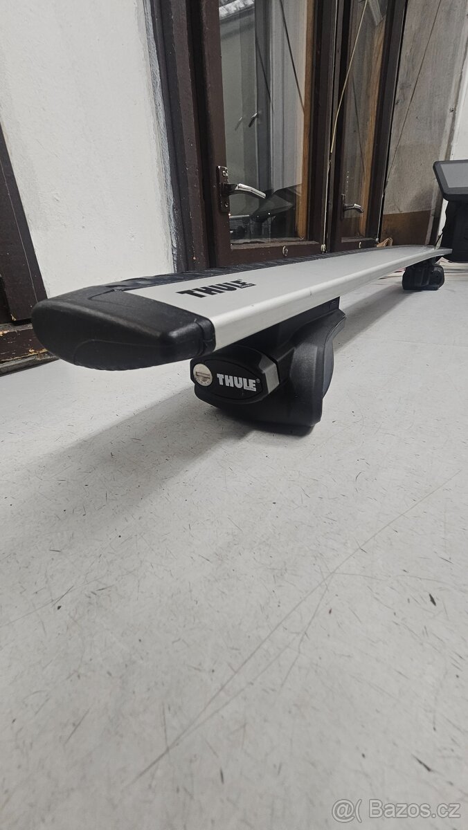 Nosiče, příčníky THULE WINGBAR evo - 2