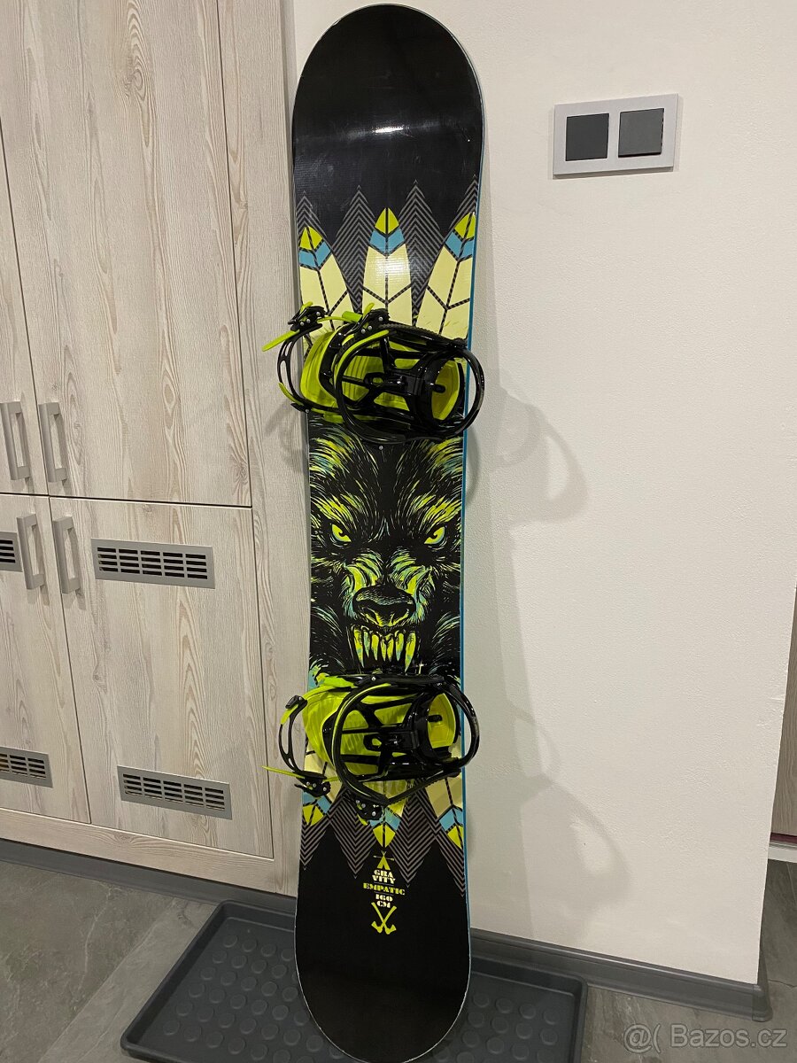 Snowboard + vázání Gravity - 2