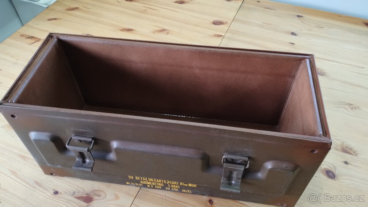 Vojenská bedna na náboje - 2