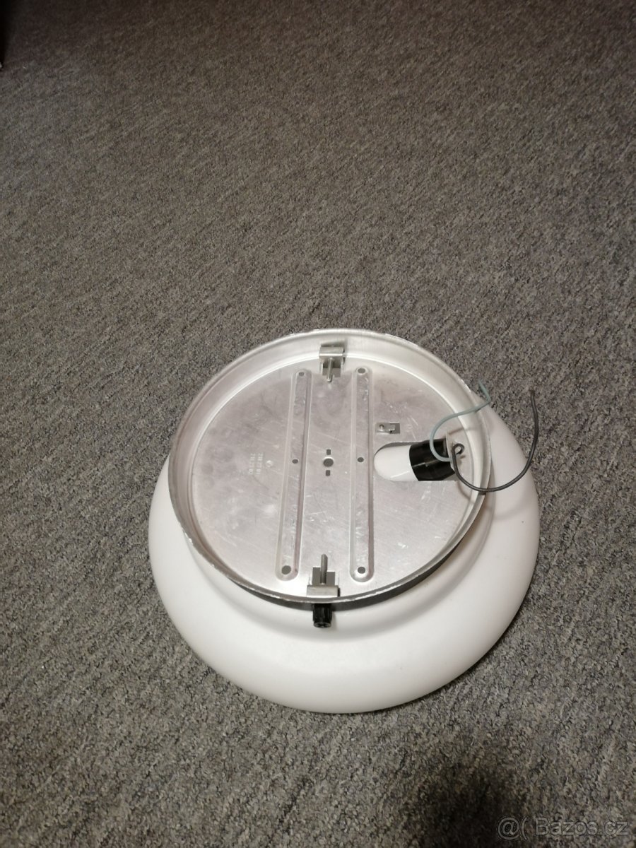 stropní světlo - 2