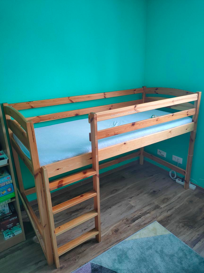 Dětská vyvýšená postel - 2