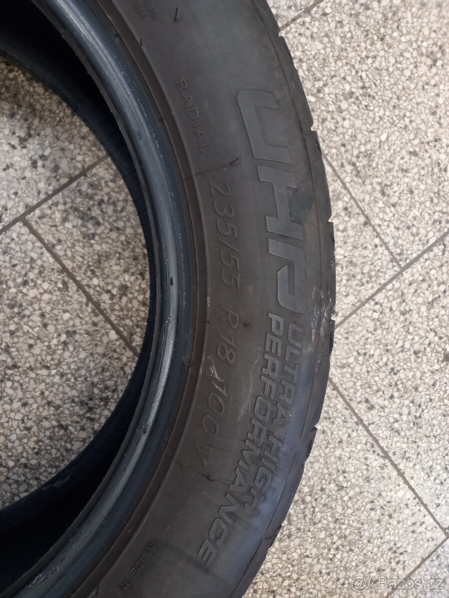 Letní pneu 235/55/18 - 2