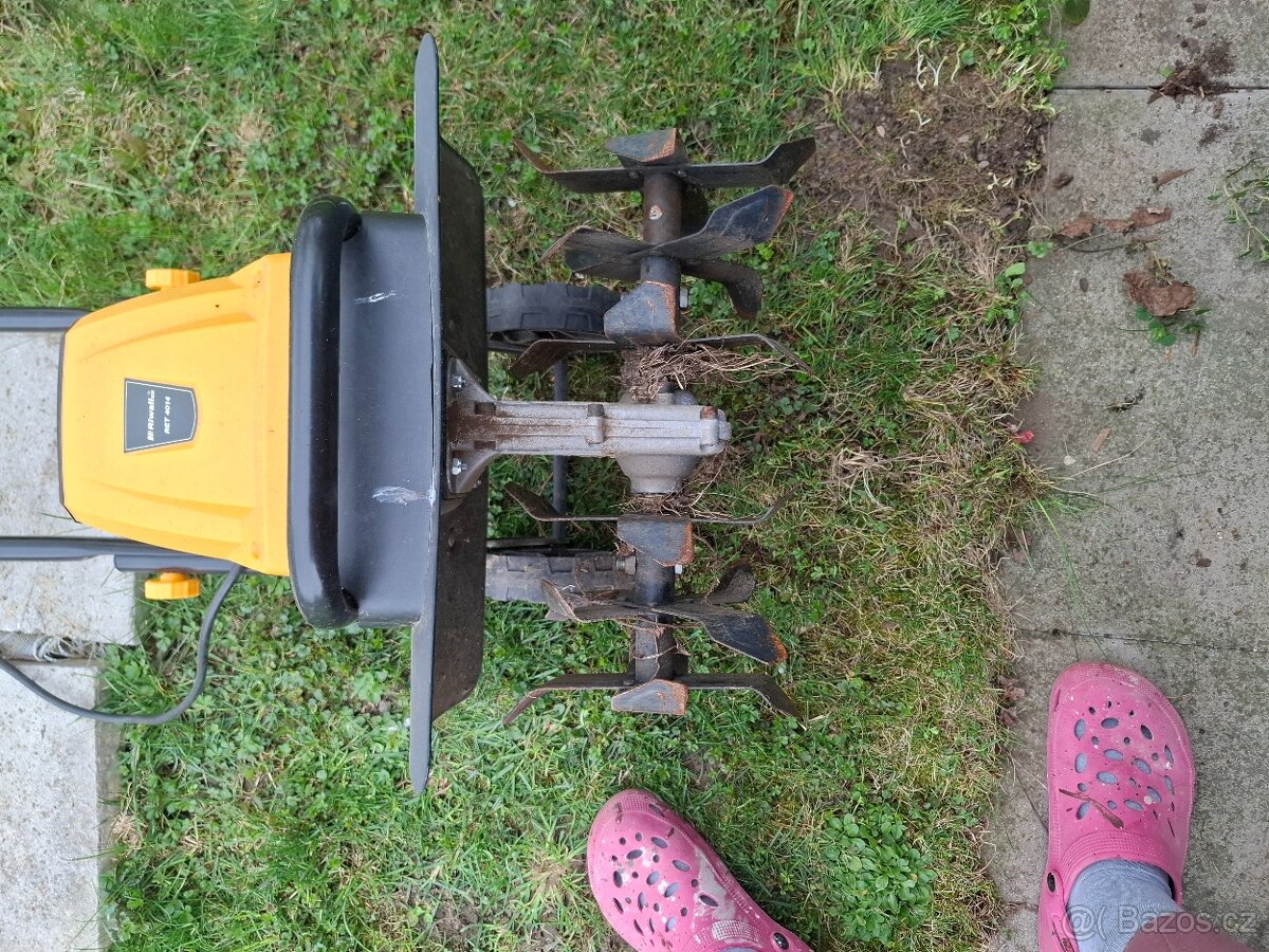 Zahradní kultivátor - 2