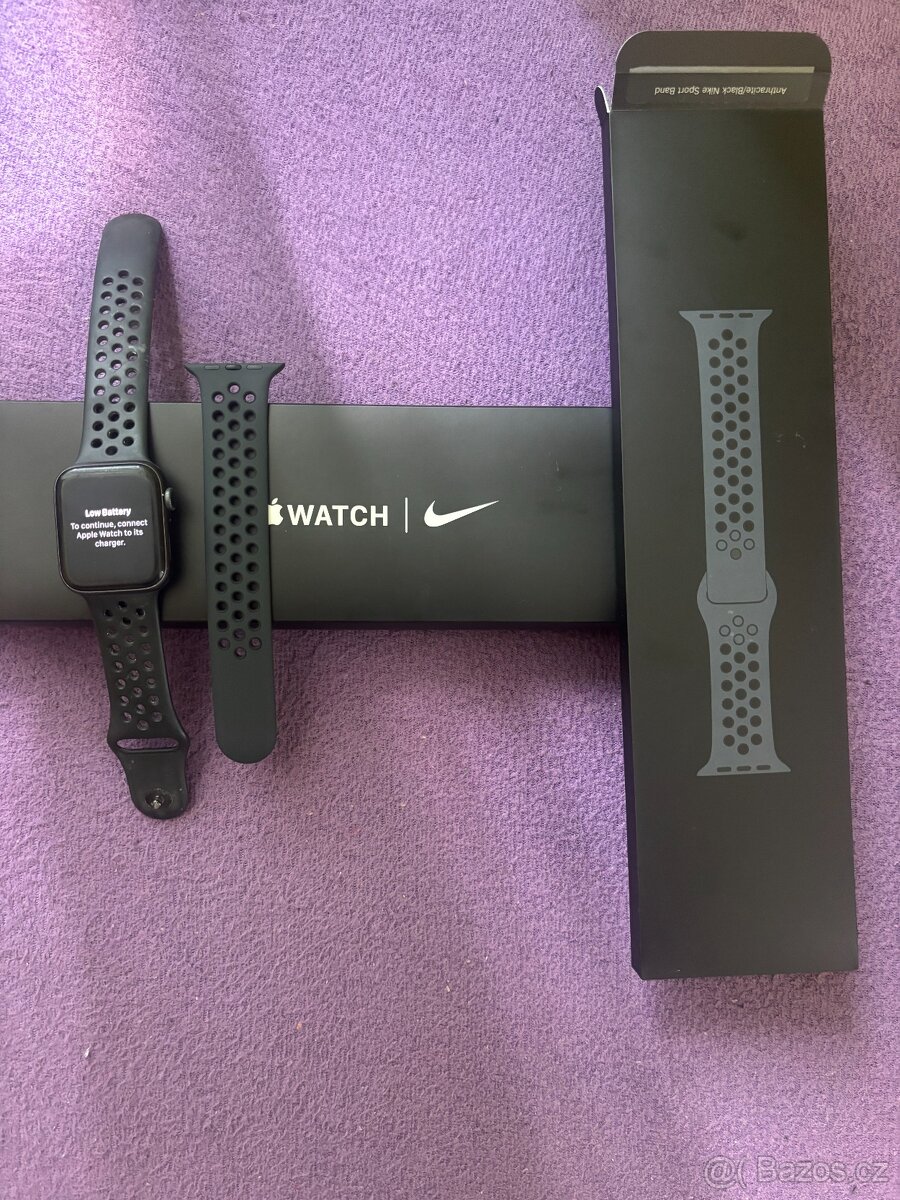 Appla Watch series SE NIKE - 2