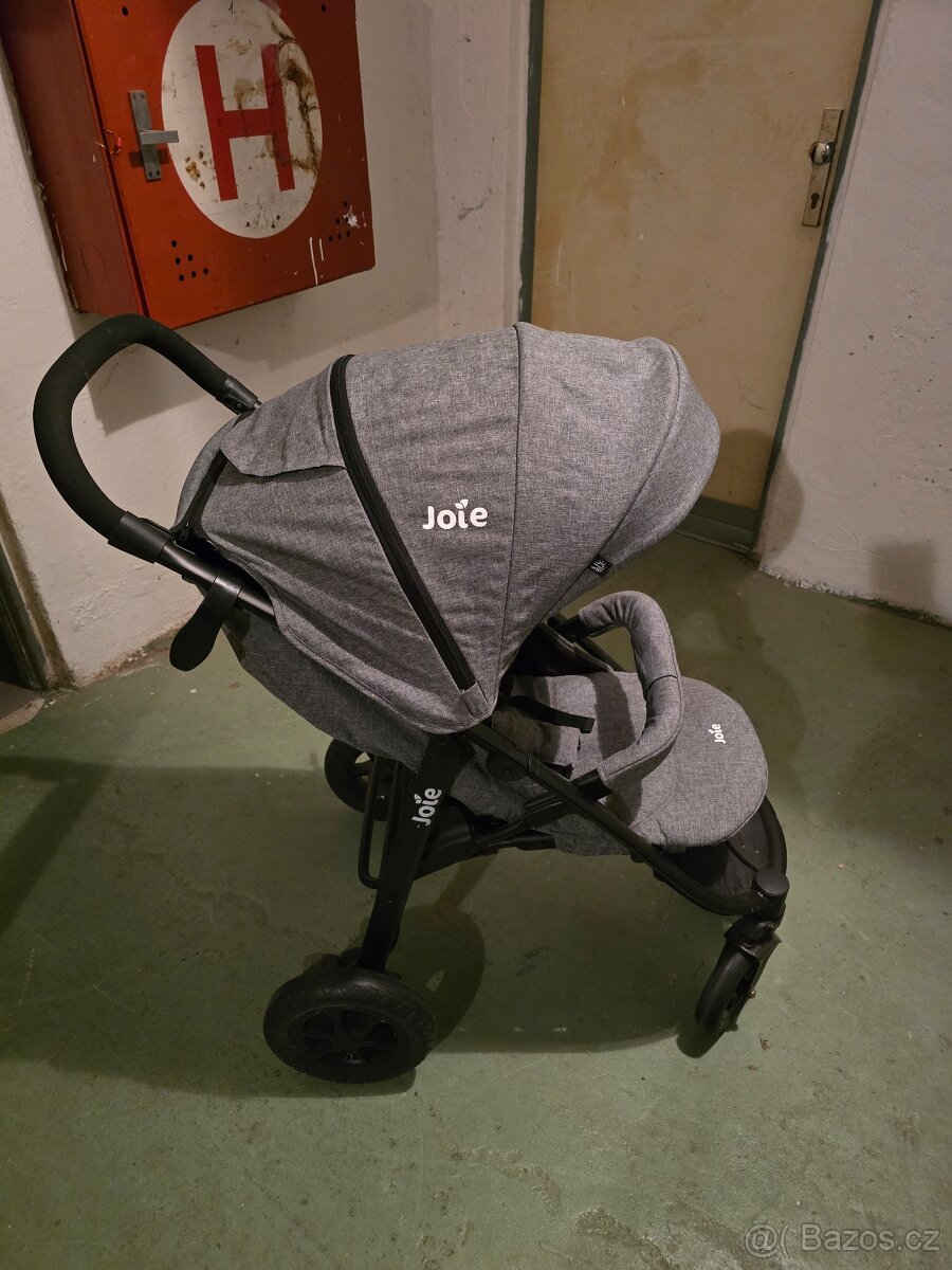 Kočárek JOIE Litetrax 4 DLX 2022, grey flannel - 2