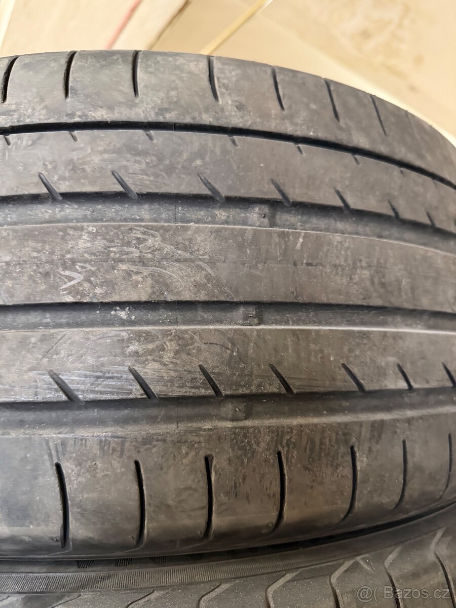 265/40 r20 yokohama - 2