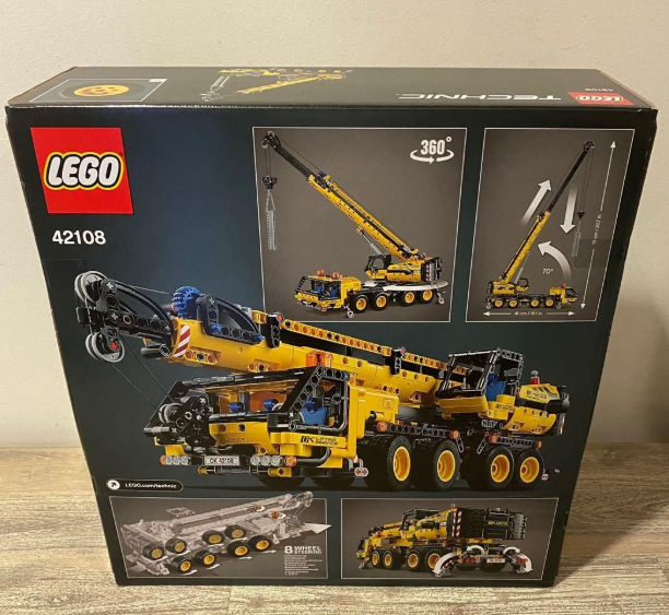 LEGO Technic 42108 Mobile Crane - 2