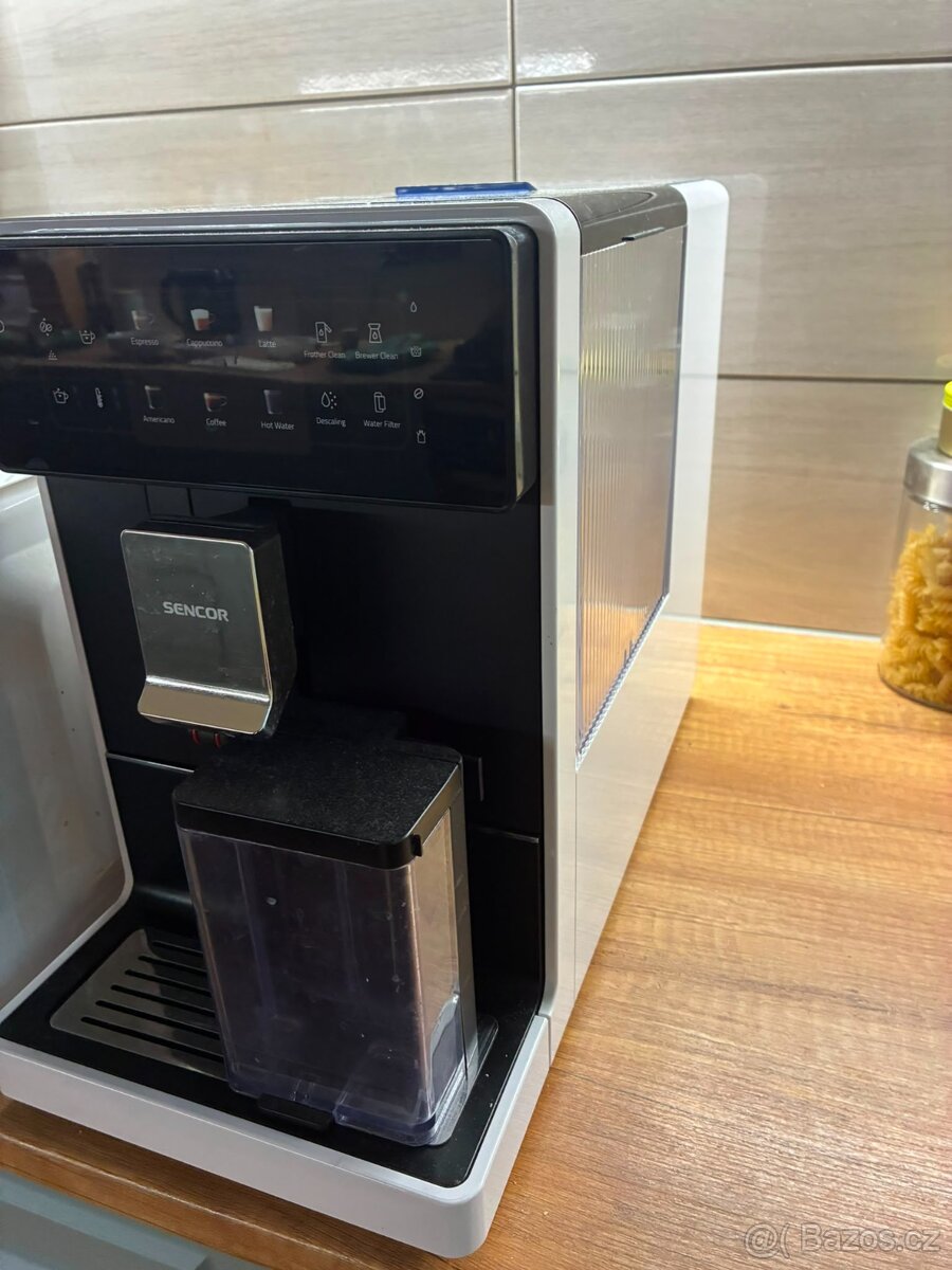 Automatický kávovar Sencor SES 9300BK - 2