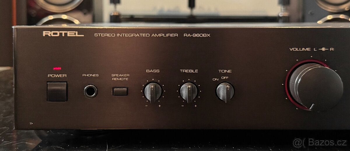 Rotel RA-960BX stereo zesilovač - 2