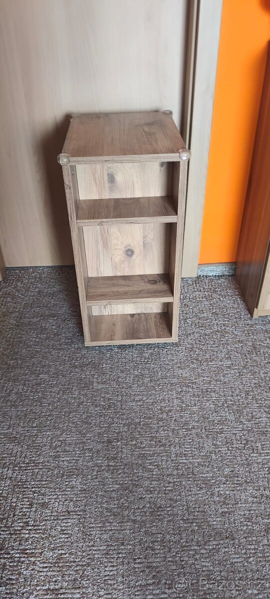 Odkládací stolek dekor borovice - 2
