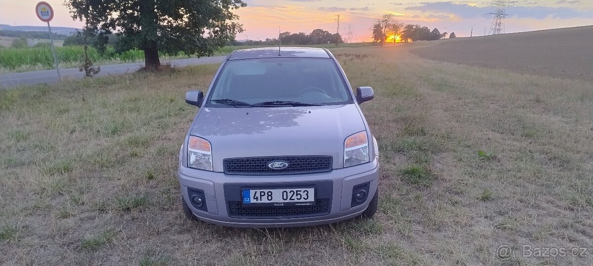 Prodám Ford Fusion 1.4 - 2