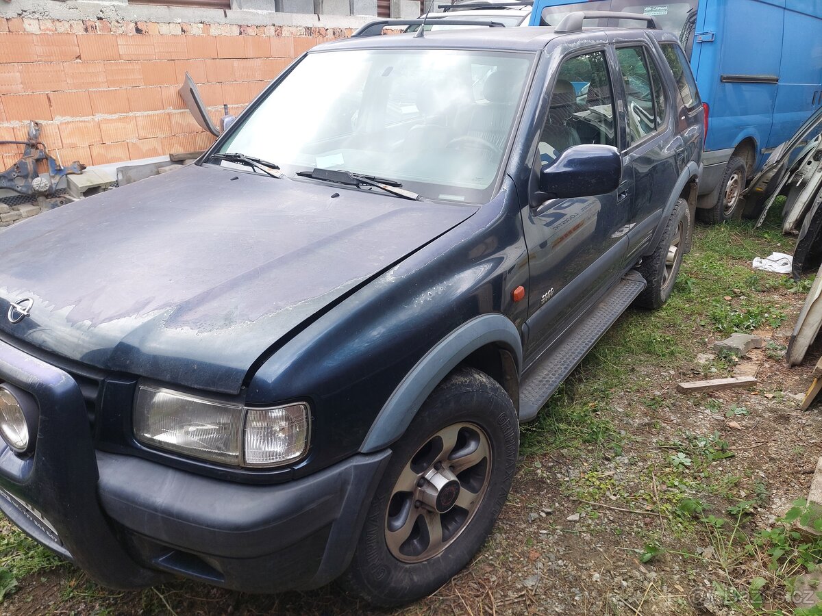 Opel Frontera B - 2