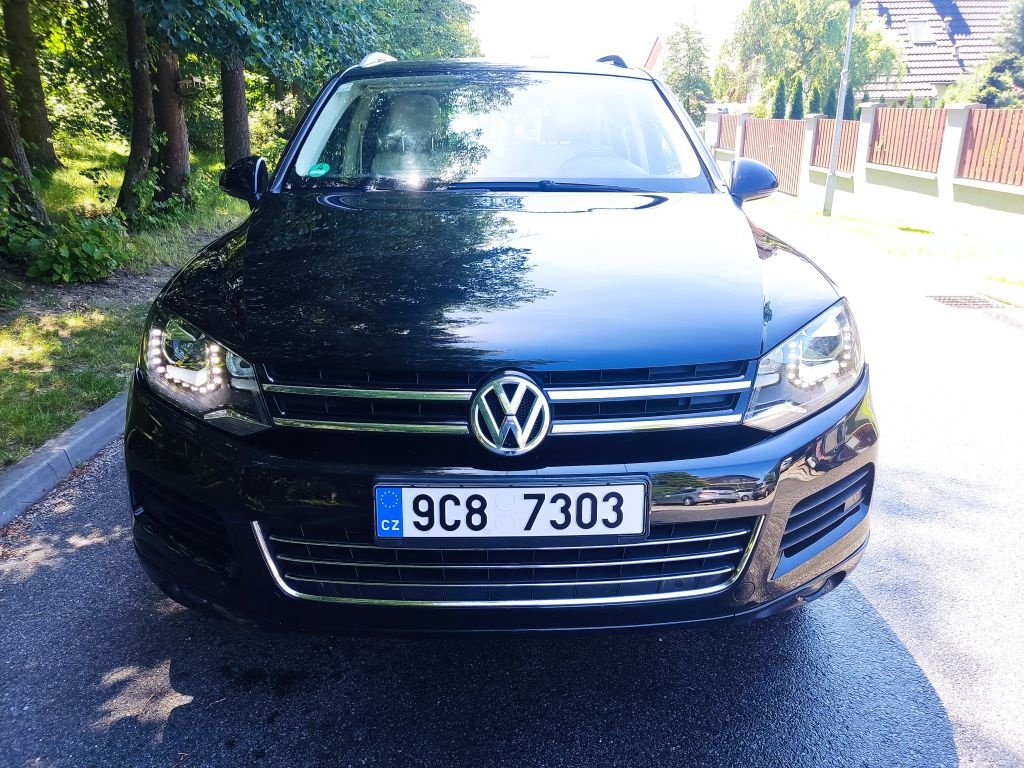 VW TOUAREG 3,0TDi Bluemotion - 2