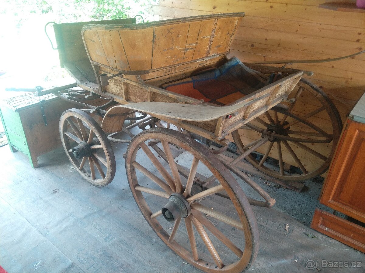 Prodám bryčku za koně - 2
