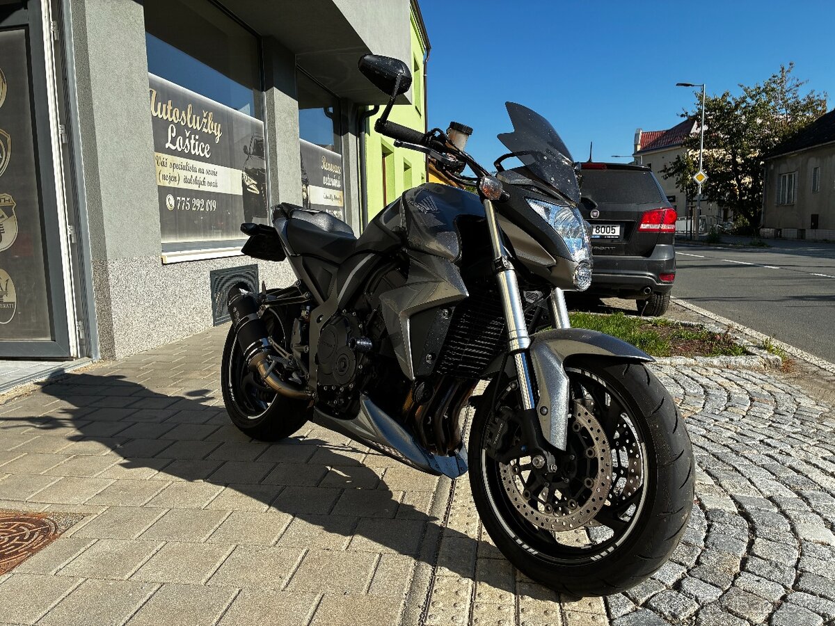 Honda CB1000R - 2