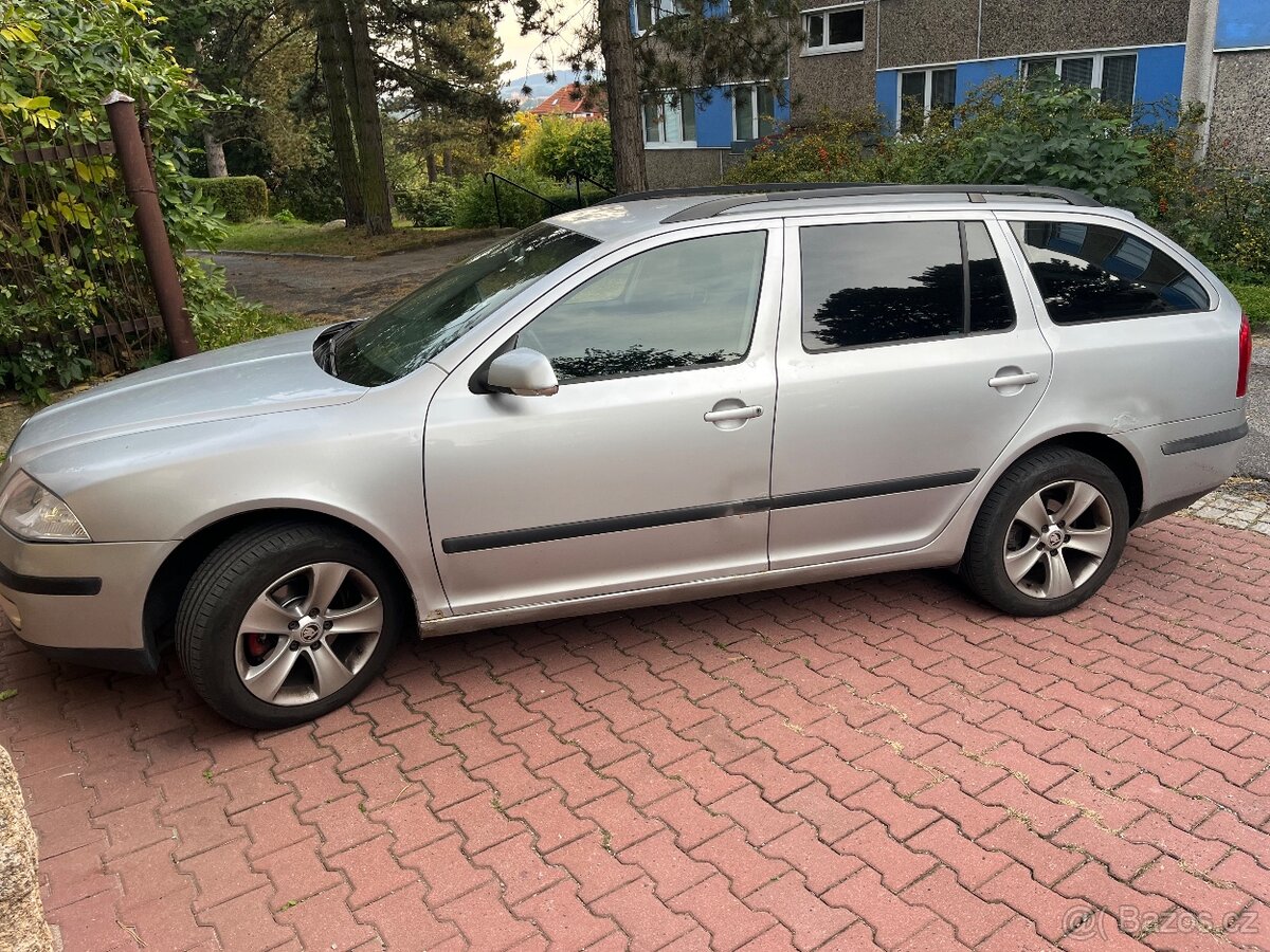 Škoda Octavia 2 - 2
