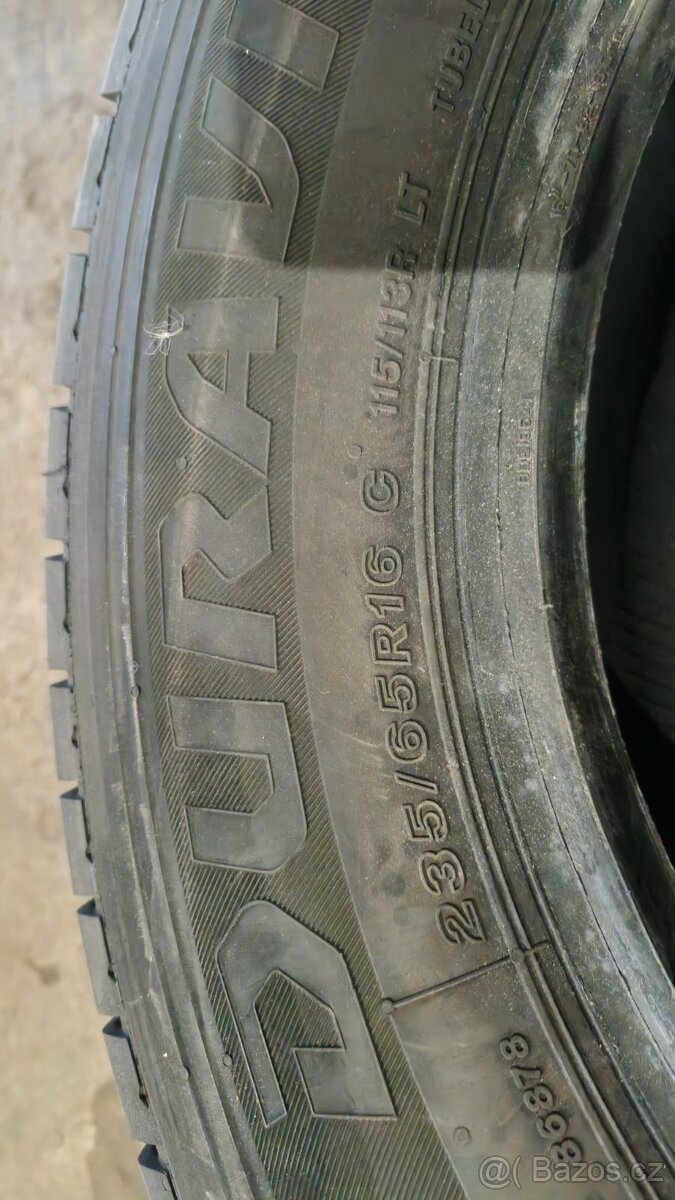 Prodám pneumatiky 235/65 R16C - 2