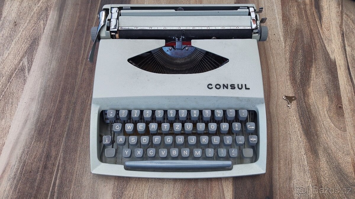 Prodám psací stroj Consul - 2