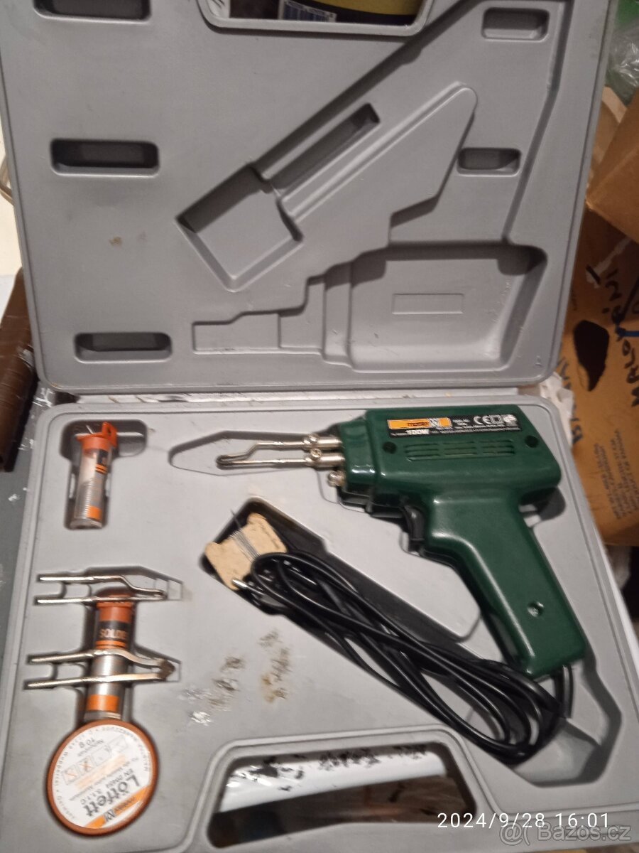 Prodám elektrickou pájku v kufříku za 250.Kč - 2
