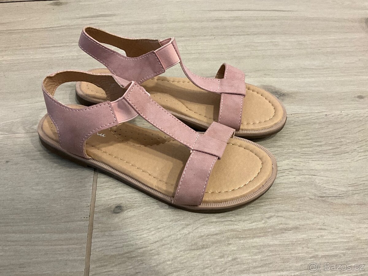 Letní obuv vel.34 - 2