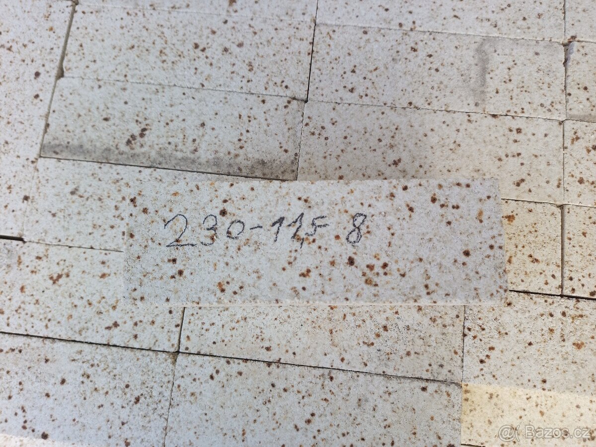 Šamotové cihly prodej ,komín atd - 2