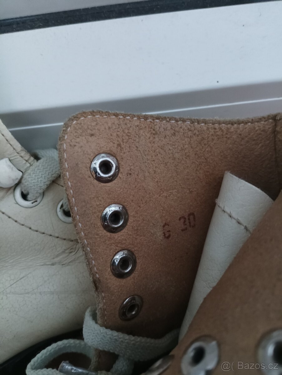 Dětské / dívčí brusle 30 - 2
