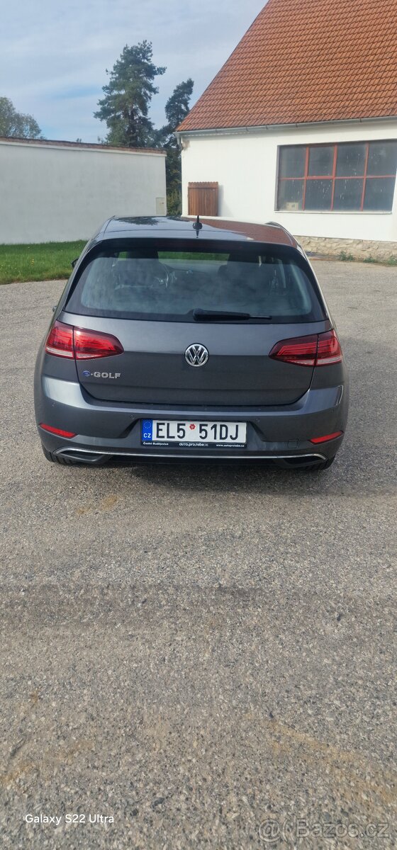 Volkswagen e-Golf - 2
