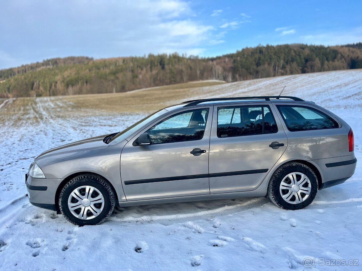 Škoda Octavia Combi 1,6, 75 kW - 2