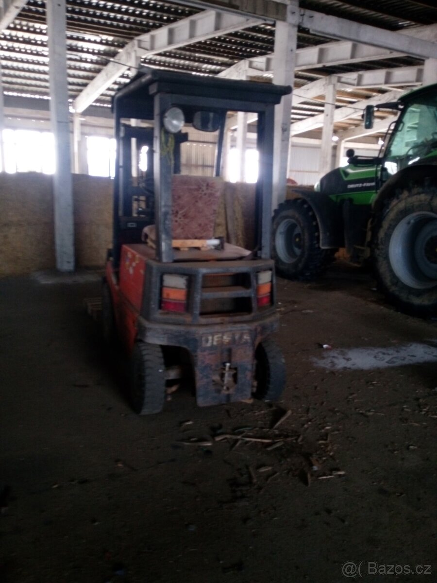 Desta, vysokozdvižný vozík - 2