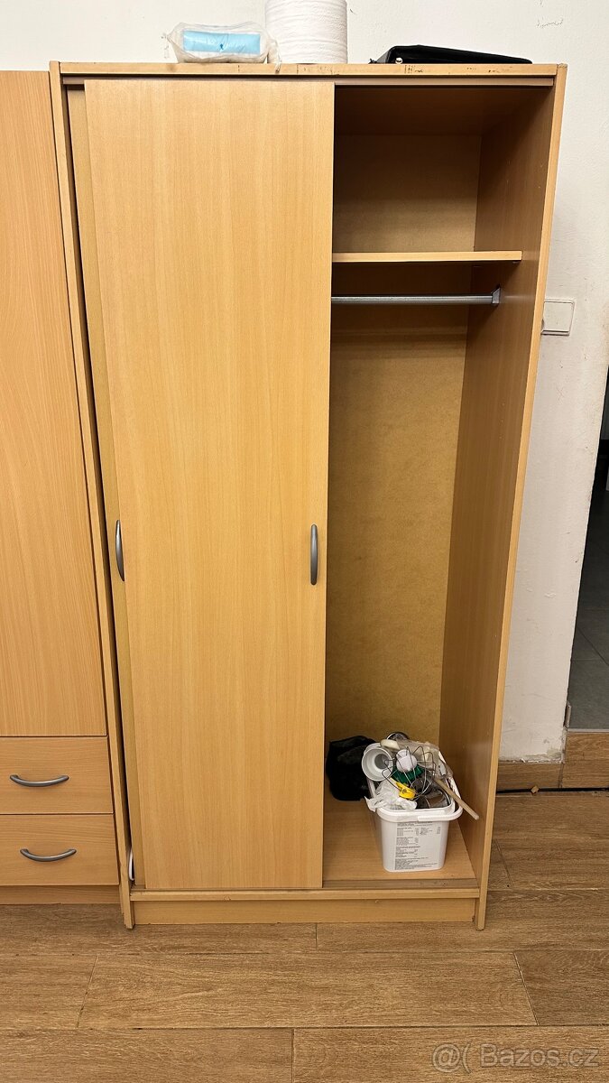 Šatní skříně (Králupy) - 2