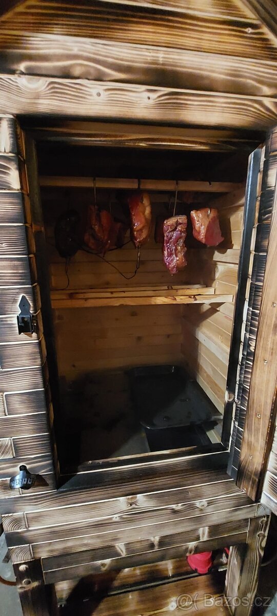 Udírna z masivu - 2