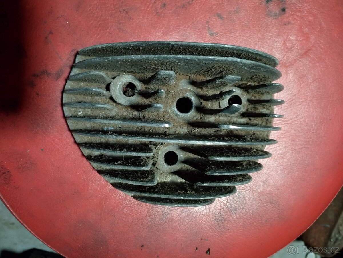 Jawa 350 pérák - 2