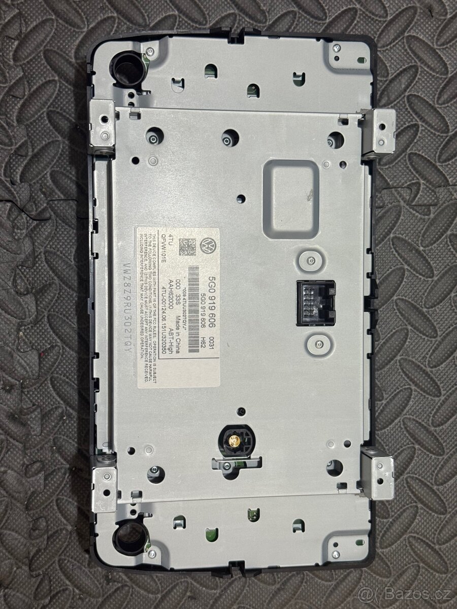 Displej 8" pro VW Golf/Passat atd. - 2