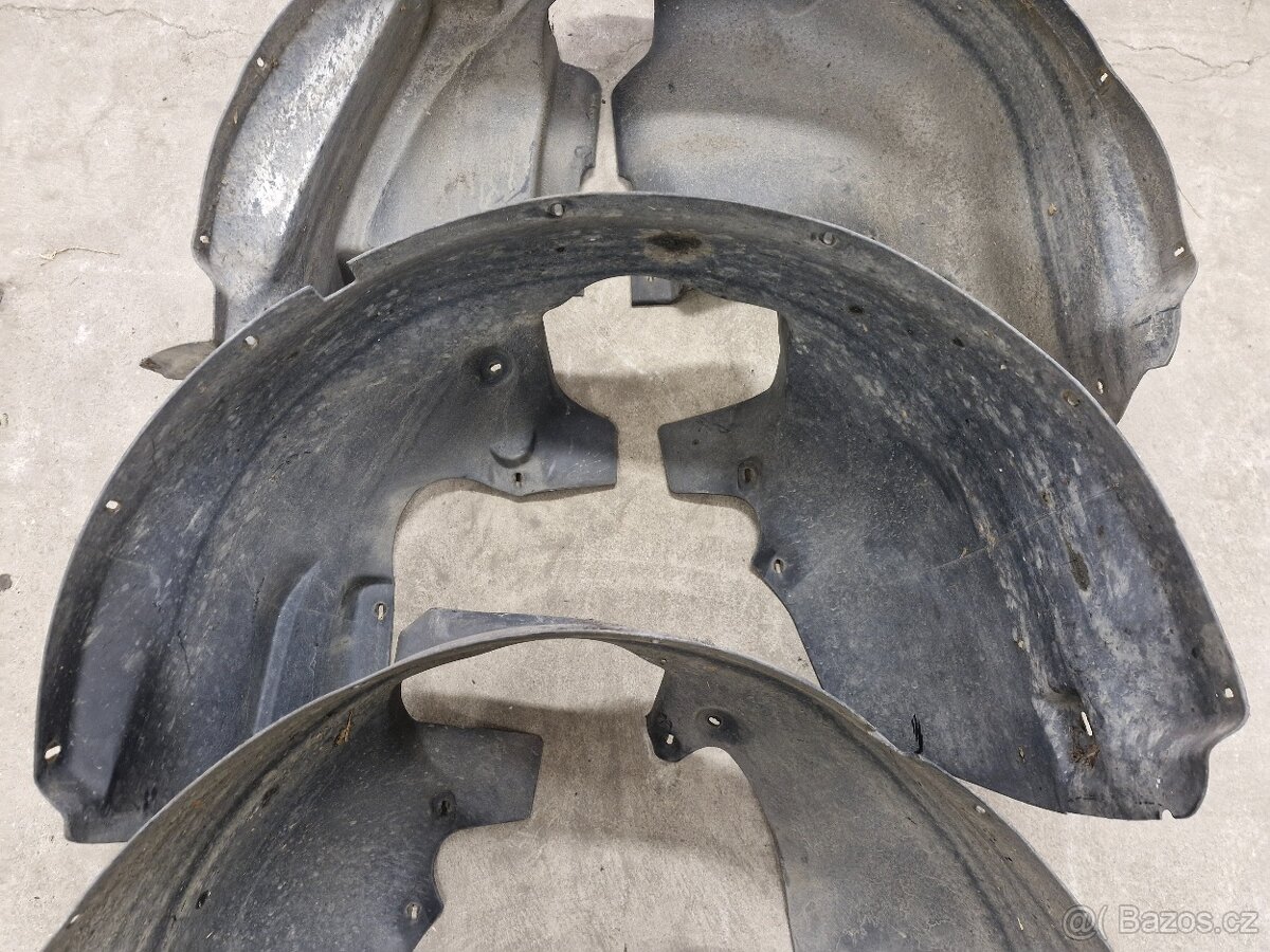 Podběhy vw new beetle - 2