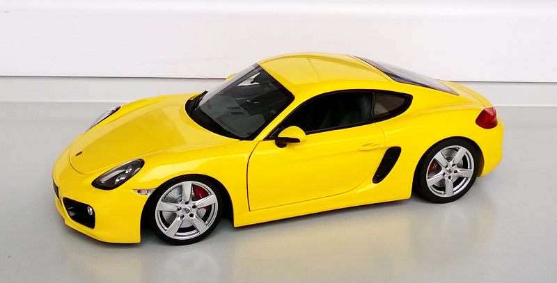 Automodely Cayman, Boxster 1/18 - 2