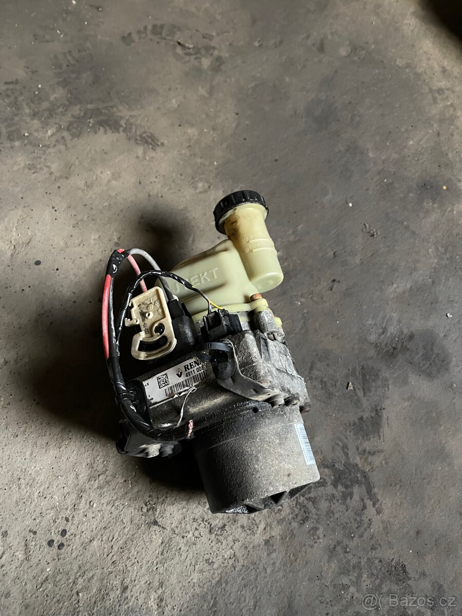 DACIA DOKKER——ELEKTRICKE SERVO - 2