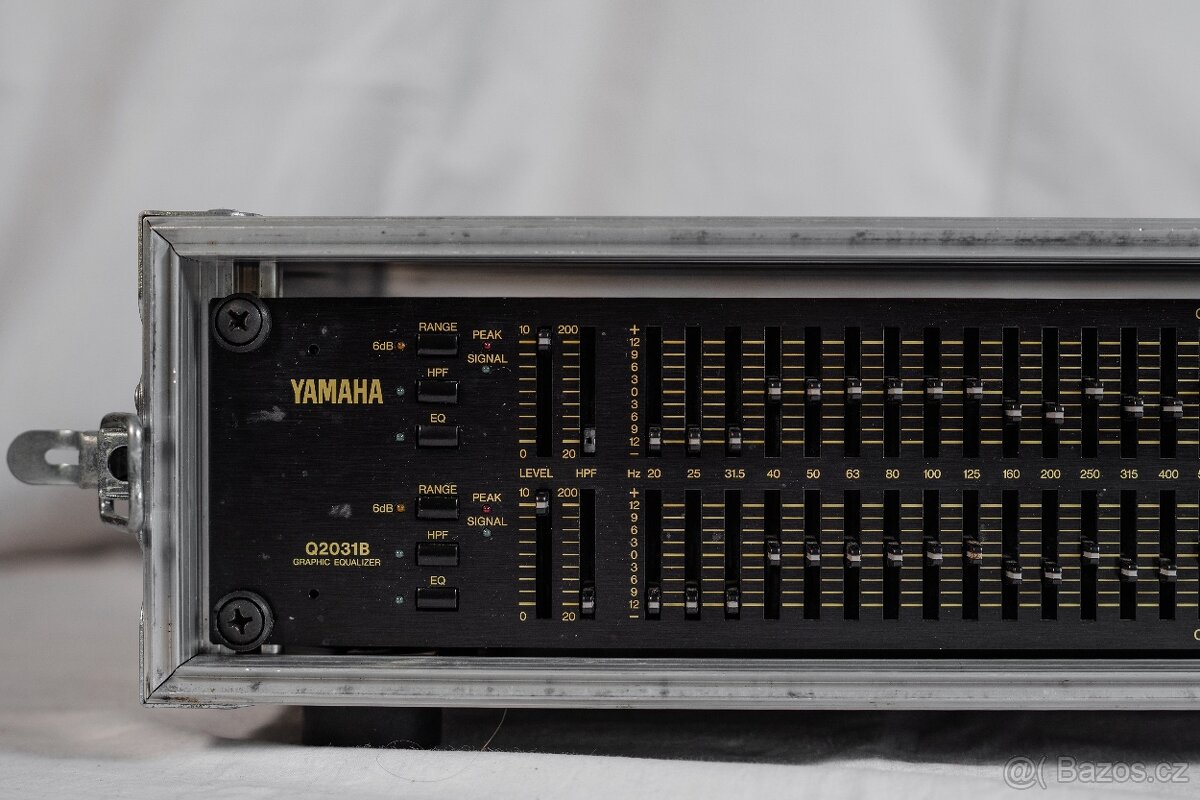 Equalizer YAMAHA Q 2031B & case - 2