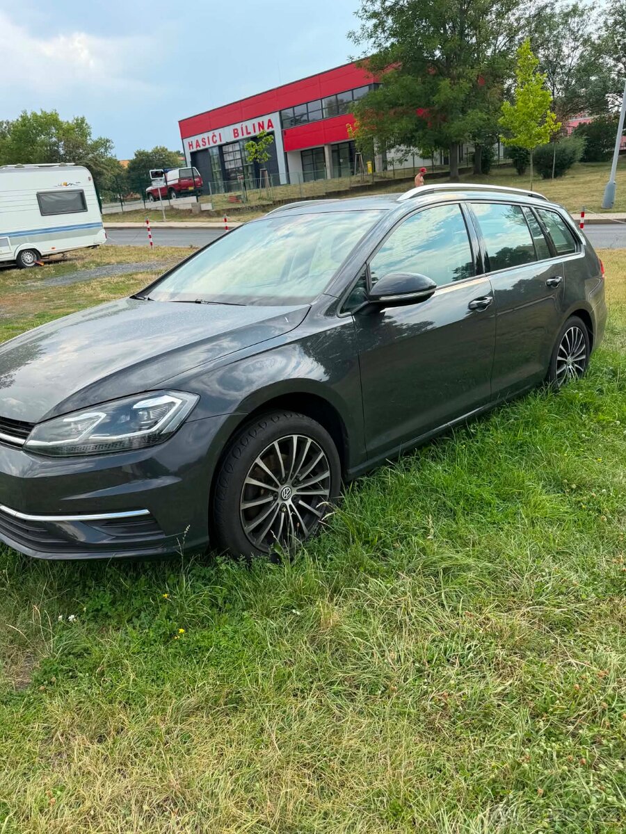 Prodám Golf 7 2.0TDI 2019 - 2