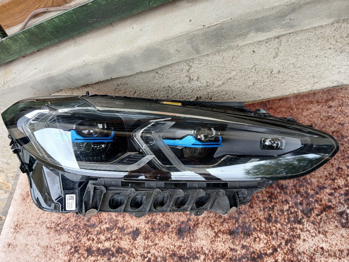BMW 4 - 2