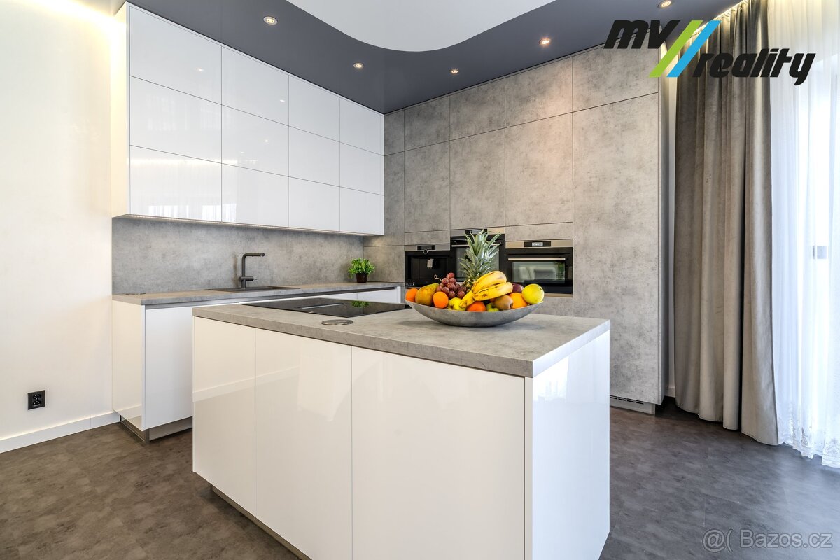 Chotouň - Chrášťany - Prodej rodinného domu (210 m2) s pozem - 2