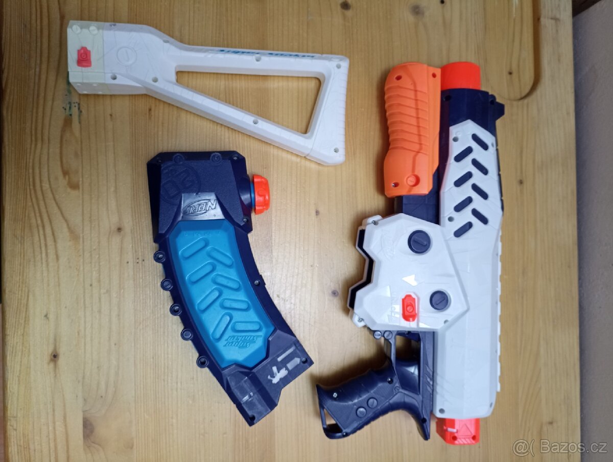 Nerf Super soaker - 2