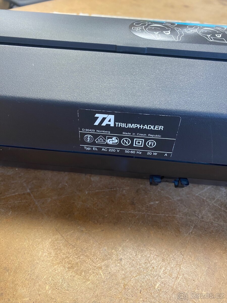 elektrický psací stroj - 2