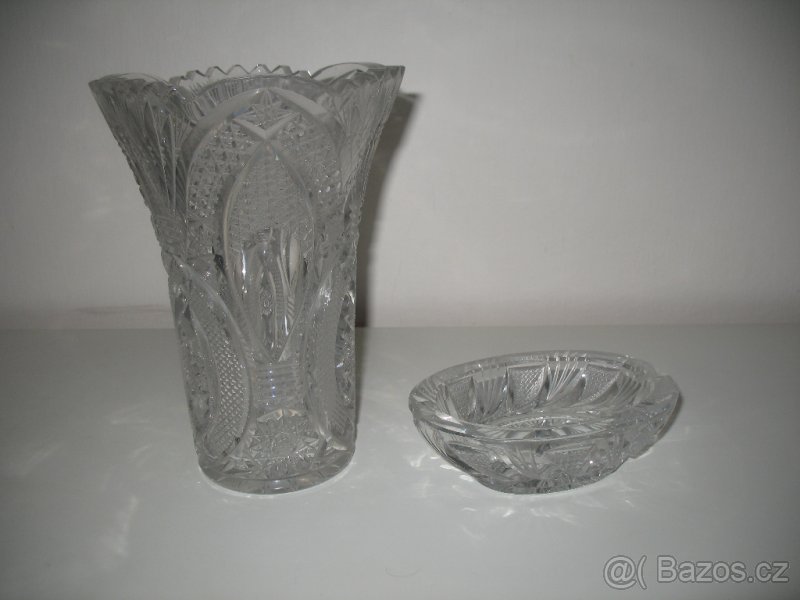 2Vázy + popelník - 2