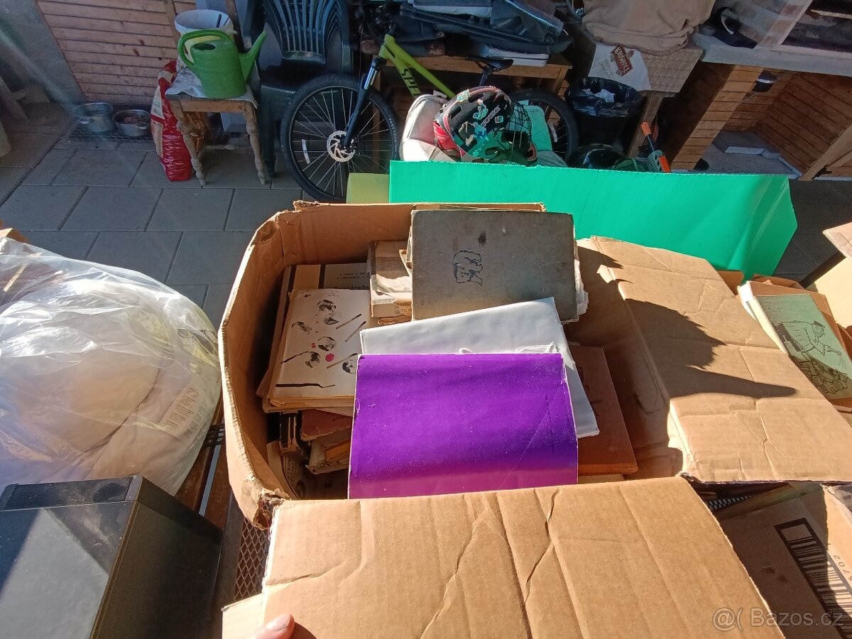 Daruji 5 krabic knih - 2