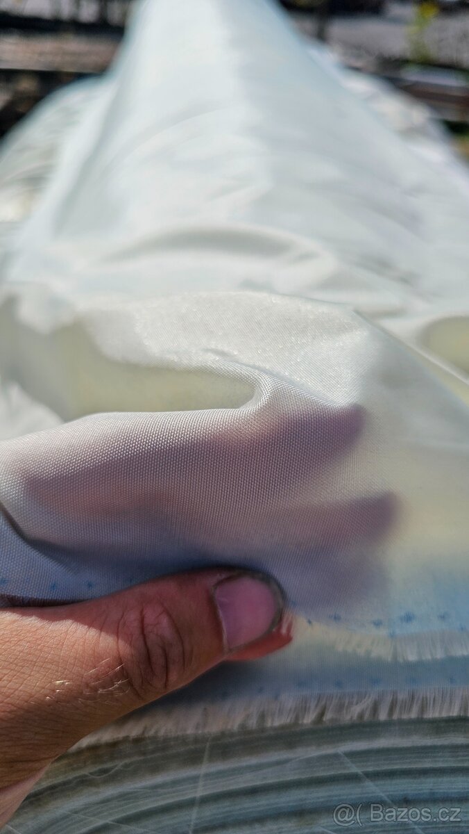 Tkaná geotextilie 150 g, odolná , dlouhá životnost - 2