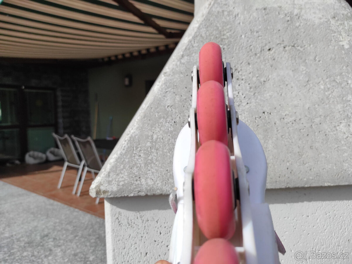 WORKER Diane vel. 27-30 dívčí kolečkové brusle - 2