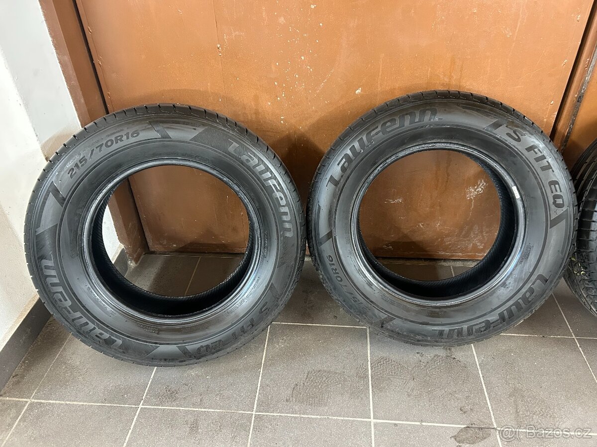 Prodám gumy 215/70/16 - 2